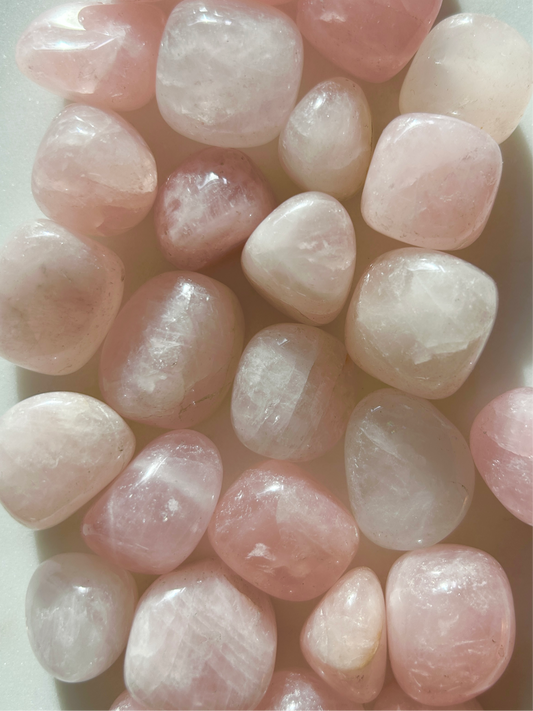 Rosenquarz Trommelsteine