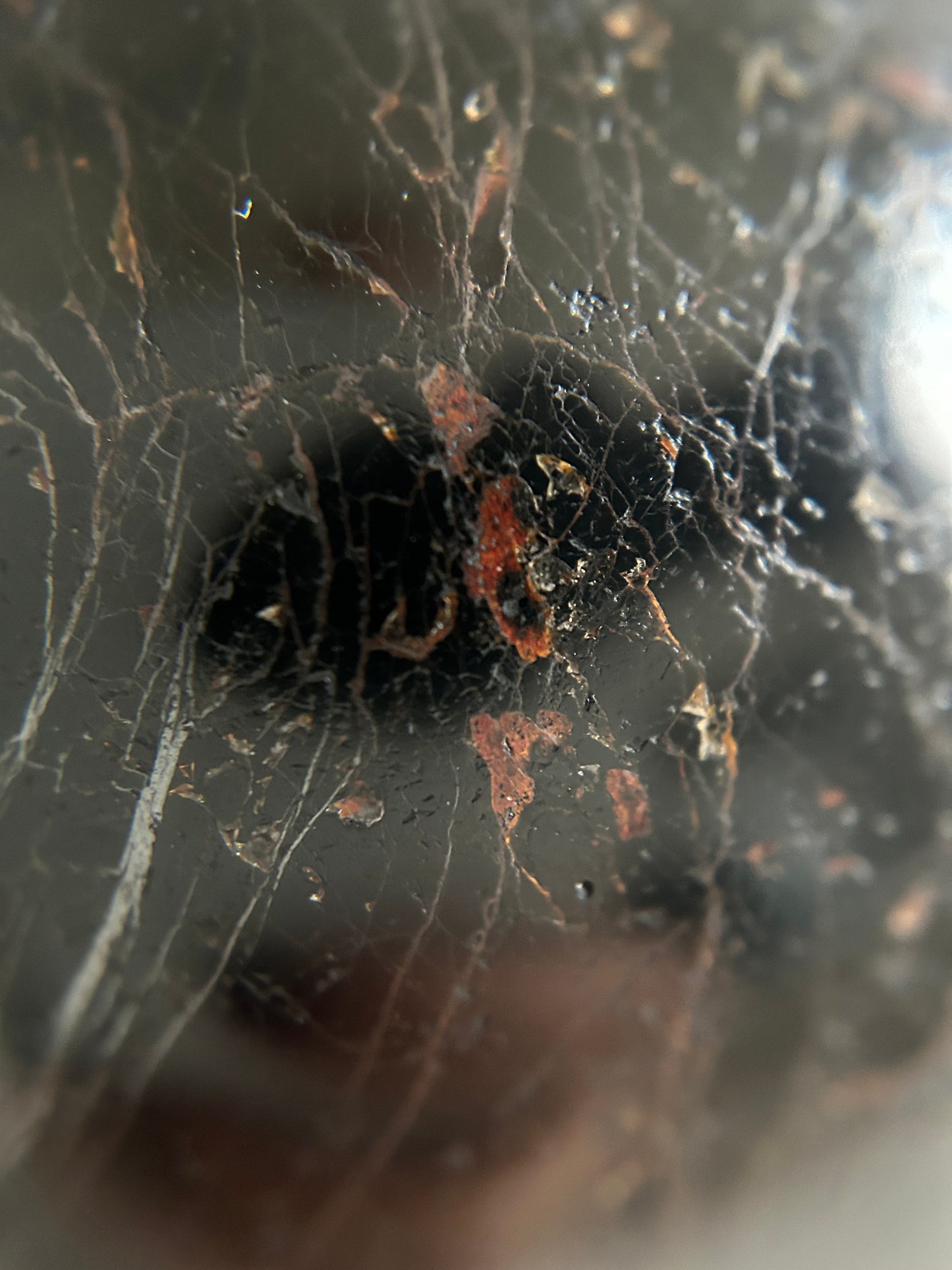 Schwarze Turmalin Kugel